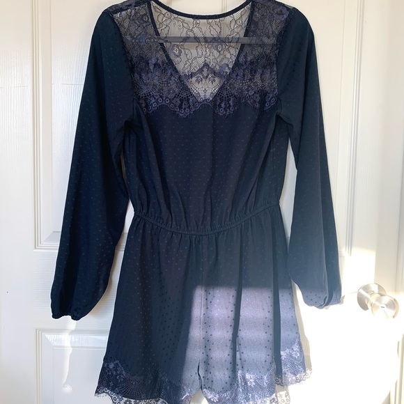 Willow and Clay Long Sleeve Lac Romper Shorts - Picture 8 of 9